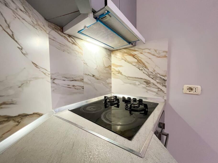 Scanderbeg Square 2Br Apt Тирана Экстерьер фото